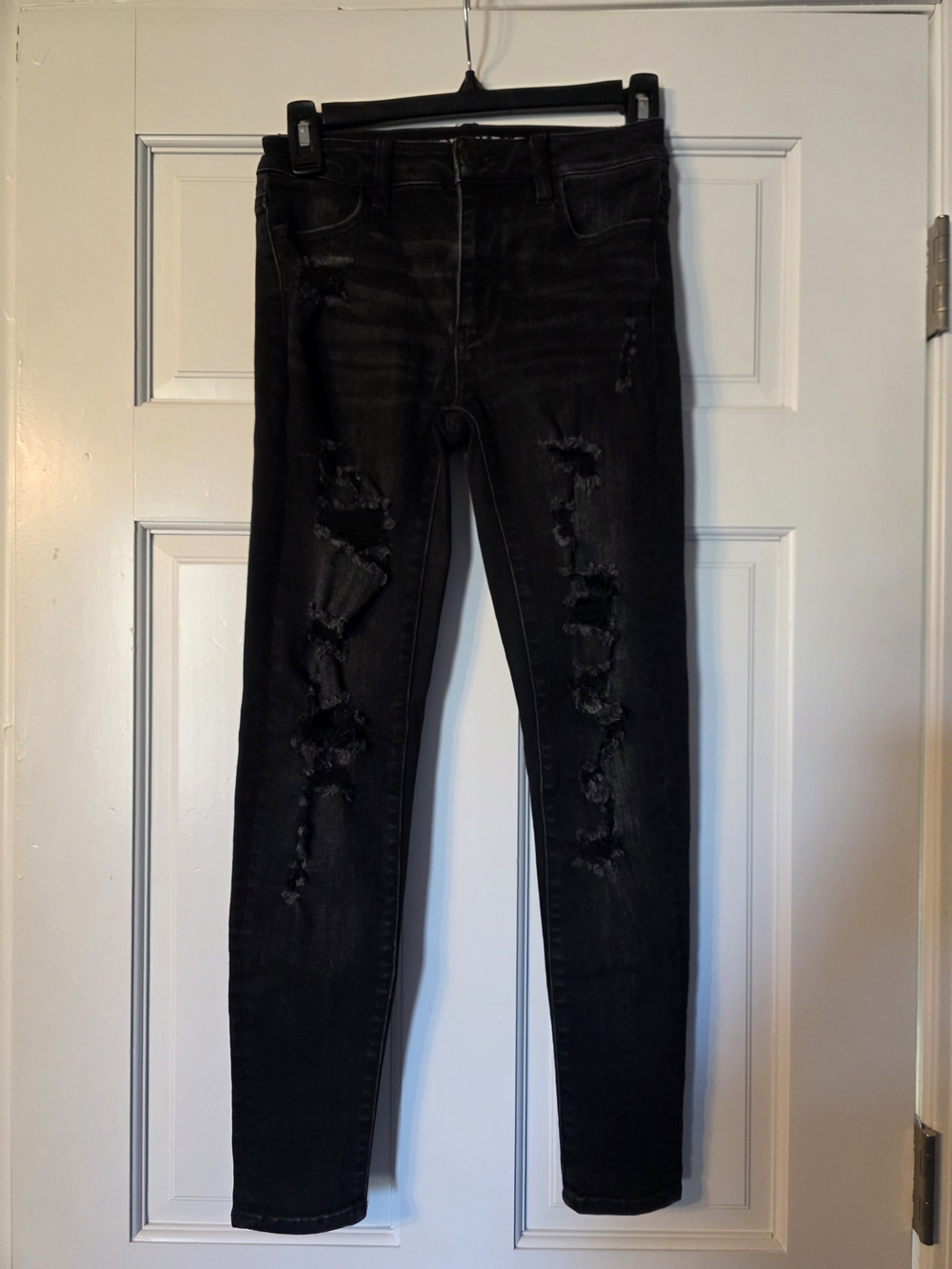 American Eagle Outfitters Black Distressed Jeggings
